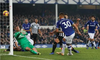  ??  ?? Richarliso­n saves Everton by scoring the equaliser against Newcastle. Photograph: Andrew Yates/Reuters