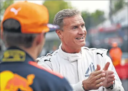  ??  ?? SÍ CREE. David Coulthard ve a Alonso luchando por los puestos delanteros con un coche bueno, no hace falta que sea el mejor.