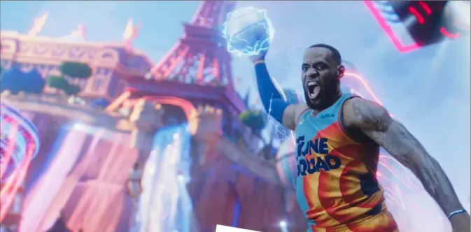  ?? Warner Bros. Pictures ?? LeBron James hammers home a dunk in “Space Jam: A New Legacy.”