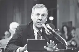  ?? AP PHOTO/DAVID PICKOFF ?? T. Boone Pickens, of Mesa Petroleum, speaks at the Helmsley Palace Hotel in New York in 1984.