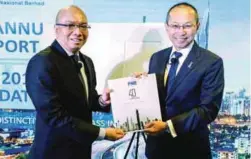  ??  ?? Abdul Rahman (left) and Wahid during the annual report media briefing in Kuala Lumpur yesterday.