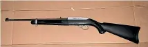  ?? ?? The rifle Dale Watene was shot with in Sandy Graham’s home.