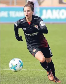  ?? FOTO: UWE MISERIUS ?? Jessica Wich erzielte beinahe den Ausgleich für Bayer 04.