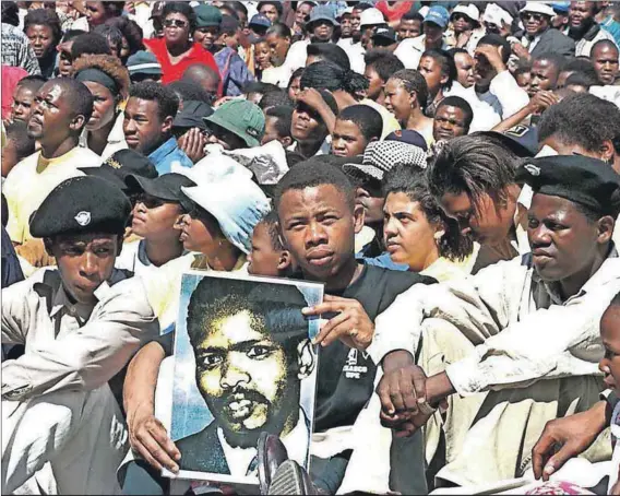  ??  ?? Demise: The Black Consciousn­ess Movement, led by Steve Biko, spearheade­d the Soweto 1976 school student uprising. Biko died in police detention in 1977. The once-mighty movement has died — but there’s a flicker of its re-emergence in the sociocultu­ral...