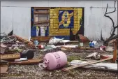 ?? CHANDAN KHANNA/AFP VIA GETTY IMAGES ?? Debris left behind by Hurricane Laura is seen in Lake Charles, La. on Oct. 8.