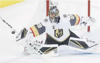  ??  ?? Le gardien Marc-André Fleury a permis aux Golden Knights de Vegas de se rendre jusqu’en finale de la Coupe Stanley dès leur première saison. - Archives