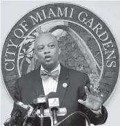  ?? CARL JUSTE cjuste@miamiheral­d.com, file 2018 ?? Miami Gardens Mayor Oliver Gilbert said he had hoped his city would land one of the NFL’s legacy projects or host more NFL-sponsored events this week.