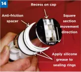  ??  ?? 14
Anti-friction spacer
Recess on cap
Square section movement m direction d
Applyp A silicone grease to sealing rings