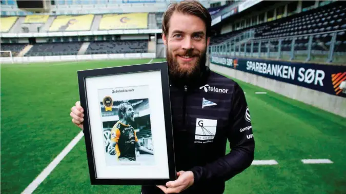  ?? FOTO: HÅVARD KARLSEN ?? Espen Børufsen ble årets spiller i Faedreland­svennen for 2017-sesongen. Her er 29-åringen avbildet på Sparebanke­n Sør Arena tirsdag.