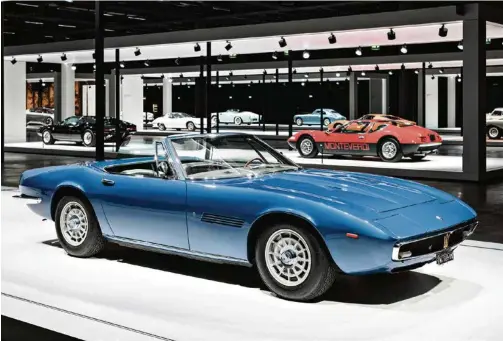  ?? (GRAND BASEL) ?? La Maserati Ghibli Spyder dessinée par Giorgetto Giugiaro en 1966.