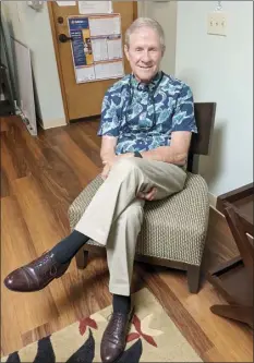  ?? The Maui News/LILA FUJIMOTO photo ?? Dr. William Kepler takes a break in the Wailuku location used for forensic examinatio­ns of sexual assault victims. He retired this month after 31 years of doing forensic examinatio­ns of sexual assault victims in Maui County.