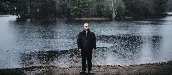  ?? PHOTOS: JABIN BOTSFORD/THE WASHINGTON POST ?? Christophe­r Blair, 46, pictured above in the woods near his home in North Waterboro, Maine, wanted to make fun of what he and others considered extremist ideas among the far right. He has built a community of more than 100 liberals to police his Facebook page.