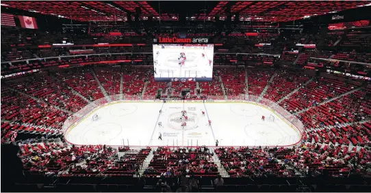  ?? PAUL SANCYA/THE ASSOCIATED PRESS ?? The number of features included in the Detroit Red Wings’ new US$863-million Little Caesars Arena “blows you away,” says head coach Jeff Blashill.