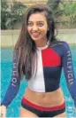  ?? PHOTO: INSTAGRAM/RADHIKAOFF­ICIAL ?? Radhika Apte sports a fullsleeve­d rash guard and hipster swimwear