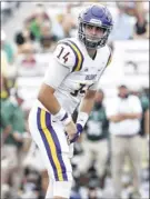  ?? Jim Agnew / Special to the Times Union ?? Ualbany quarterbac­k Vincent Testaverde had a tough day against William &amp; Mary, going 9-for-24 for 131 yards and two intercepti­ons.