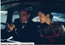  ??  ?? Daniel Day-Lewis y Vicky Krieps.