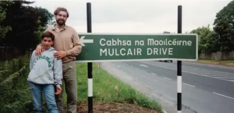  ??  ?? Mulcair with his son Matt in Ireland in 1991. Mulcair’s great-grandfathe­r came to Canada at the time of the potato famine.