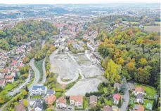  ?? FOTO: REISCH ?? Im Ravensburg­er Osten entstehen auf dem sogenannte­n Rinker-Areal rund 300 neue Wohnungen. Eine Seltenheit dieser Tage.