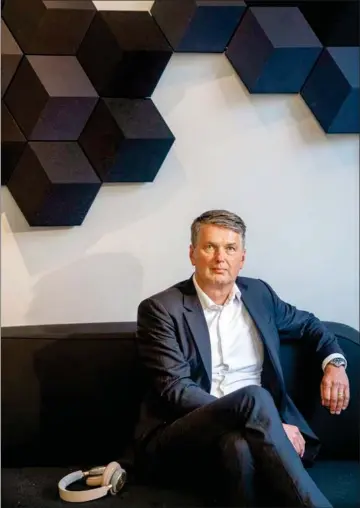  ?? ?? Kristian Teär blev direktør for Bang & Olufsen i 2019 og overtog et selskab i krise. Siden er selskabet ikke for alvor vokset, men økonomien er blevet sundere. Foto: Stine Bidstrup