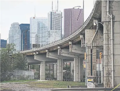  ?? RENÉ JOHNSTON TORONTO STAR ?? Norris McDonald says he has a hunch that the city is going to sacrifice its Gardiner plan.