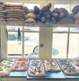  ?? PHOTO BY RYAN CANTWELL ?? Route One Bakery & Kitchen in Tomales offers baked goods, pizza and more.