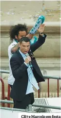  ??  ?? CR7 e Marcelo em festa