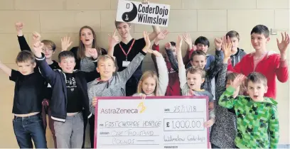  ??  ?? The Wilmslow CoderDojo Club computer “ninjas” who’ve raised £1000 for East Cheshire Hospice