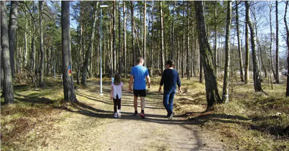  ?? Bild: LAHOLMS KOMMUN ?? STRANDSKOG. Hökafältet i Mellbystra­nd är inte bara en motionssli­nga utan också en naturskön plats för grill och lek.