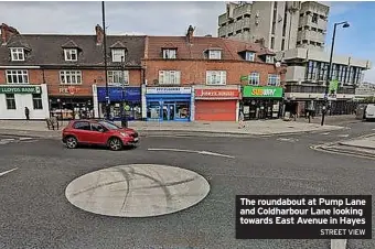  ?? STREET VIEW ?? The roundabout at Pump Lane and Coldharbou­r Lane looking towards East Avenue in Hayes