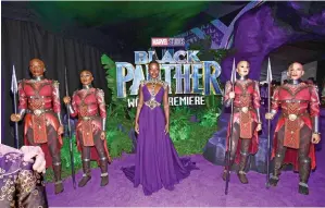  ?? — Gambar AFP ?? TURUT BERLAKON: Lupita Nyong’o semasa tayangan perdana filem ‘Black Panther’ di Dolby Theatre di Hollywood, California pada 29 Januari lepas.