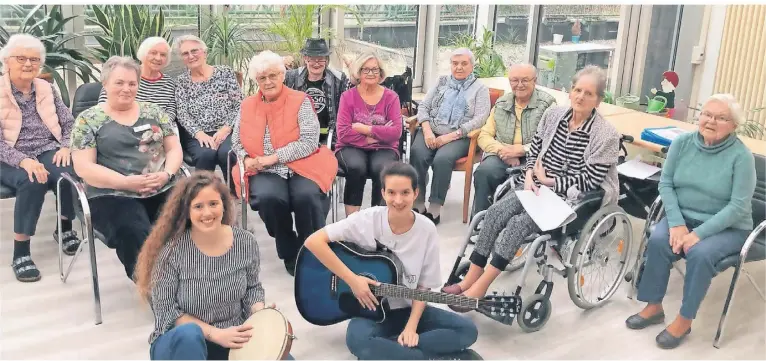  ?? FOTO: LENA SPATARO ?? Die „HaLeys“freuen sich auf ihren ersten Auftritt in der Stockder-Stiftung.