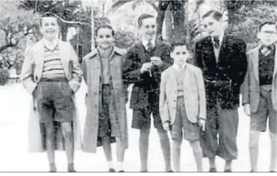  ?? ?? En el parque, Muriel, Mamé de las Rivas, Infante, Ignacio Pérez de Vargas, Pérez Martínez y Alberto Pérez de Vargas.