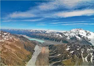  ?? TEKAPO HELICOPTER­S ?? The view from up high: Tasman terminal lake as seen from a Tekapo Helicopter­s scenic flight.