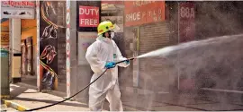  ?? Pic by Sameera Weeraseker­a ?? For spraying to be hazard-free, proper safety controls should be in place.