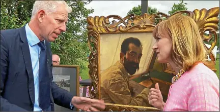  ??  ?? What a treasure: Pictures expert Rupert Maas and Fiona Bruce admire the Alma-Tadema portrait