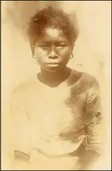  ??  ?? Photo taken from Wikipedia shows an Aeta girl in Mariveles, Bataan in 1901.