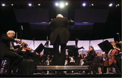  ?? Trevor Morgan/ The Signal ?? Allen Petker leads the Santa Clarita Master Chorale at their Peace and Comfort concert held earlier this month at College of the Canyons.