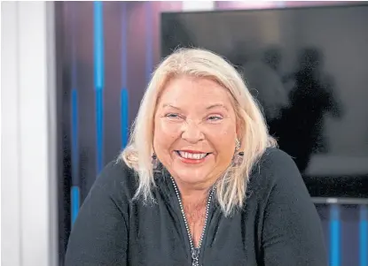  ?? Enrique villegas ?? Carrió estimó prioritari­o avanzar con un sistema de exportacio­nes para las pymes