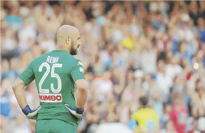  ?? Ansa ?? Numero uno Juan Manuel “Pepe” Reina, 35 anni, ormai ex portiere del Napoli. La prossima stagione giocherà nel Milan