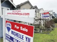  ?? JASON PAYNE / POSTMEDIA NEWS ?? The Royal Bank of Canada said Wednesday its aggregate affordabil­ity measure for a home in Vancouver climbed 6.5 percentage points to 87.6 per cent.