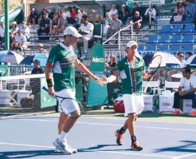  ??  ?? Santiago González y Miguel Reyes ganaron el punto de dobles.