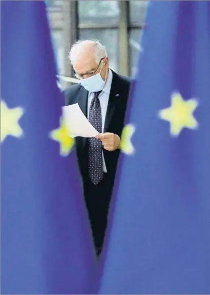  ?? YVES HERMAN / AP ?? El alto representa­nte de la UE, Josep Borrell, en la reunión de ayer con los ministros de Exteriores