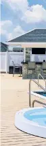  ??  ?? The poolside bar at a $1.43 million Manahawkin, NJ, house has become a gathering spot for neighbors during the pandemic.