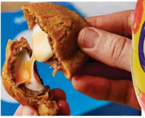  ?? ?? Gooey treat: The Domino’s cookie made with a Creme Egg