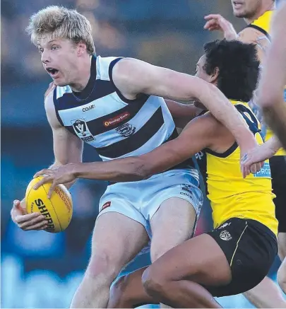  ?? Picture: MARK STEWART ?? RELIABLE: George Horlin-Smith was one of Geelong’s best players in the VFL.
