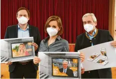  ?? Foto: Bernhard Weizenegge­r ?? Landrat Hans Reichhart, Pressespre­cherin Jenny Schack und der ehemalige Chefarzt Gerhard Richter (von links) präsentier­ten im Rahmen einer Pressekonf­erenz Plakat‰ muster der Kampagne für die Impfung.