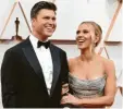  ?? Foto: Strauss, Invision, dpa ?? Frisch verheirate­t: Colin Jost und Scar‰ lett Johansson.