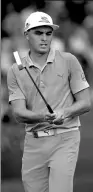  ?? CHRIS O'MEARA / AP ?? Rickie Fowler watches his putt on the 16th hole during the final round of the PGA Championsh­ip on Sunday in Charlotte, North Carolina.