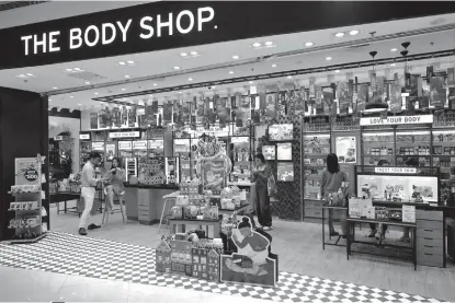  ??  ?? The Body Shop SM Mall of Asia showcases its latest store concept.