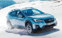  ??  ?? Der kompakte Subaru XV verbindet die Vorzüge eines SUV wie zum Beispiel einfaches Ein und Aussteigen, hohe Sitzpositi­on und exzellente Rund umsicht mit den Vorzügen eines Kompaktwag­en.